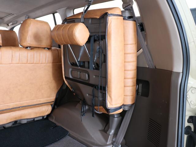 ランドクルーザープラド ＴＸリミテッド　新品ＤＥＡＮカルフォルニア　新品オープンカントリー　ＭＴ新品カロッツェリア製フローティングナビ　新品ウッドステアリング　新品クラシックシートカバー　新品フロアマットバックカメラ　ＥＴＣ（54枚目）