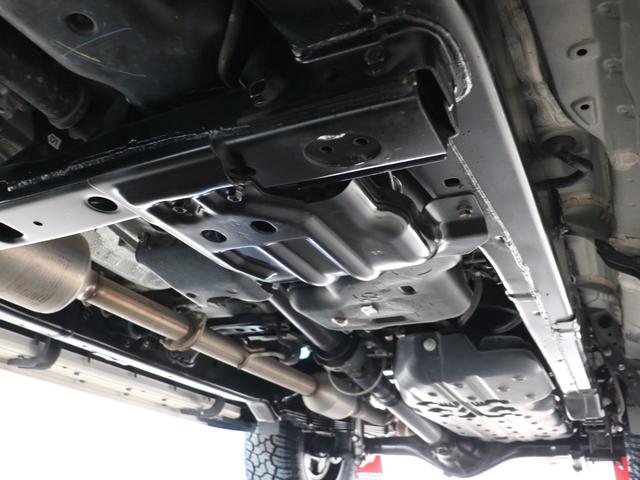 ハイラックス Z ワンオーナー 買取車両 Zグレードブラックカラー BATTLEZリフトアップ XELF・AW ジオランダーX-ATタイヤ GRスポーツバー GRマッドフラップ GRフロントアンダーカバー(18枚目)