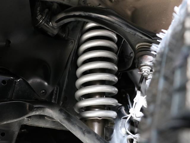 ハイラックス Z ワンオーナー 買取車両 Zグレードブラックカラー BATTLEZリフトアップ XELF・AW ジオランダーX-ATタイヤ GRスポーツバー GRマッドフラップ GRフロントアンダーカバー(19枚目)