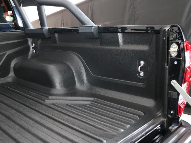 ハイラックス Z ワンオーナー 買取車両 Zグレードブラックカラー BATTLEZリフトアップ XELF・AW ジオランダーX-ATタイヤ GRスポーツバー GRマッドフラップ GRフロントアンダーカバー(58枚目)