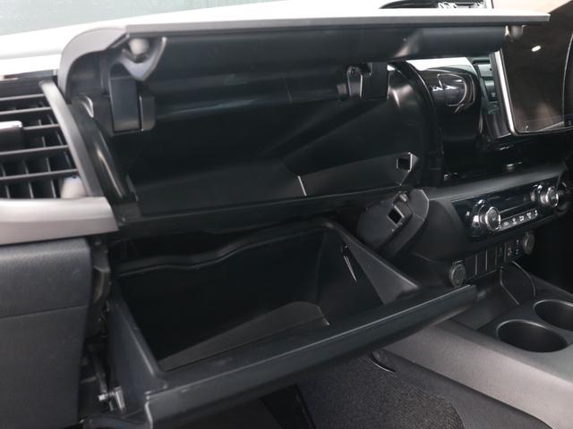 ハイラックス Z ワンオーナー 買取車両 Zグレードブラックカラー BATTLEZリフトアップ XELF・AW ジオランダーX-ATタイヤ GRスポーツバー GRマッドフラップ GRフロントアンダーカバー(65枚目)