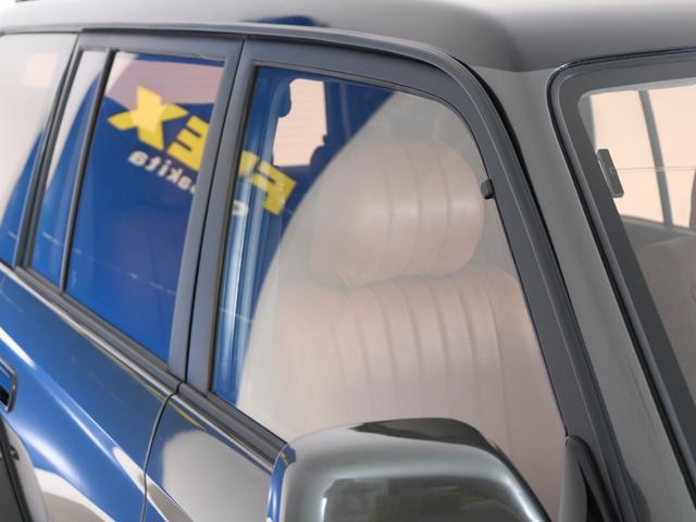 ランドクルーザープラド ＴＸリミテッド　ＲｅｎｏｃａシリーズカラーボムＮＥＷロイヤルグレーＴＯＹＯオープンカントリー（２８５／７０／Ｒ１７）マッドヴァンス１７インチＡＷＮＡＲＤＩステアリングＦＬＥＸリフトアップコイル（31枚目）