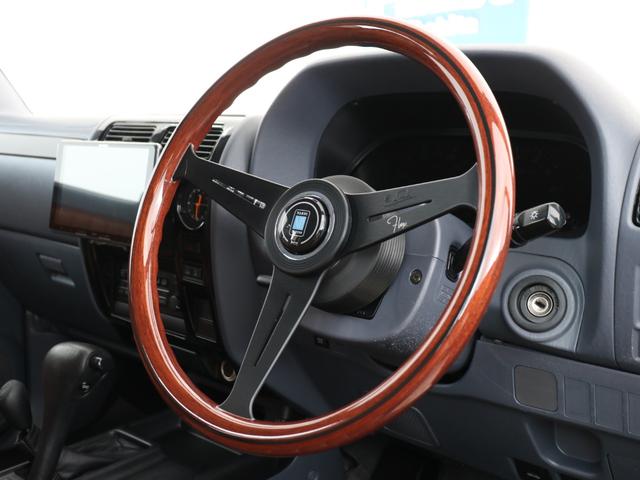 ランドクルーザープラド ＴＸリミテッド　ＲｅｎｏｃａシリーズカラーボムＮＥＷロイヤルグレーＴＯＹＯオープンカントリー（２８５／７０／Ｒ１７）マッドヴァンス１７インチＡＷＮＡＲＤＩステアリングＦＬＥＸリフトアップコイル（41枚目）