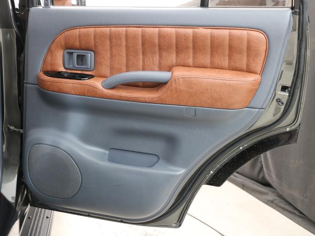 ランドクルーザープラド ＴＸリミテッド　ＲｅｎｏｃａシリーズカラーボムＮＥＷロイヤルグレーＴＯＹＯオープンカントリー（２８５／７０／Ｒ１７）マッドヴァンス１７インチＡＷＮＡＲＤＩステアリングＦＬＥＸリフトアップコイル（53枚目）