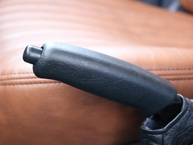 ランドクルーザープラド ＴＸリミテッド　ＲｅｎｏｃａシリーズカラーボムＮＥＷロイヤルグレーＴＯＹＯオープンカントリー（２８５／７０／Ｒ１７）マッドヴァンス１７インチＡＷＮＡＲＤＩステアリングＦＬＥＸリフトアップコイル（62枚目）