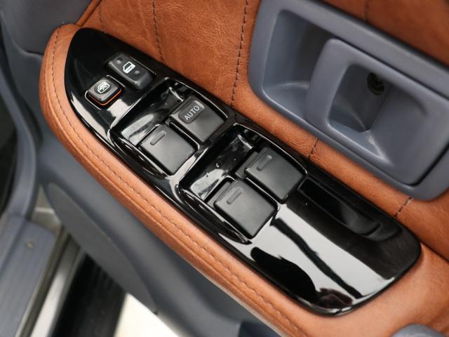 ランドクルーザープラド ＴＸリミテッド　ＲｅｎｏｃａシリーズカラーボムＮＥＷロイヤルグレーＴＯＹＯオープンカントリー（２８５／７０／Ｒ１７）マッドヴァンス１７インチＡＷＮＡＲＤＩステアリングＦＬＥＸリフトアップコイル（66枚目）