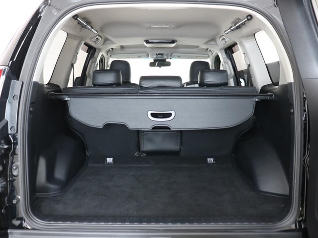 ランドクルーザープラド ＴＸ　１オーナー車　２インチＵＰ　ＮＩＴＲＯ１７インチＡＷ　ＢＦＧ・Ａ／Ｔタイヤ　ＲＨＩＮＯ－ＲＡＣＫ＆バックボーンシステム　サンルーフ　寒冷地仕様　カロッツェリア９インチナビ　フリップダウンモニター（14枚目）