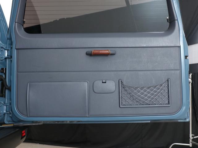 ランドクルーザープラド ＴＸリミテッド　丸目フェイス＆ナローボディー化　ＹＡＫＩＭＡラック　リアラダー　ＫＩＮＧＳサイドオーニング　アンティーク調シートカバー　ナルディーステア　カロッツェリアＳＤナビ　バックカメラ　フリップダウンモニター（60枚目）