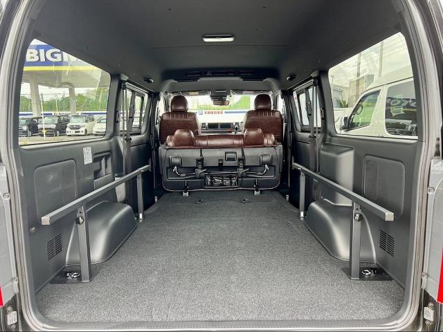 スーパーGL ダークプライムII 5人乗り1ナンバー登録 ガソリン4WD ワイルドカスタムPKG 16インチホイール ナビ ETC PVM クリアランスソナー デジタルインナーミラー 寒冷地仕様 ダークプライムII(19枚目)