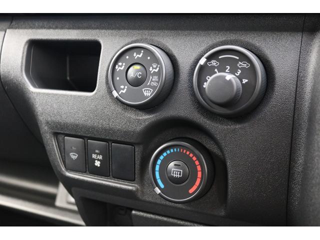 SロングワイドDX GLパッケージ 5人乗り1ナンバー登録 ディーゼルターボ4WD 床張りカスタムPKG ローダウン 18インチアルミホイール BIG-Xナビ ETC 床張り施工 トリムレザー 寒冷地仕様(25枚目)