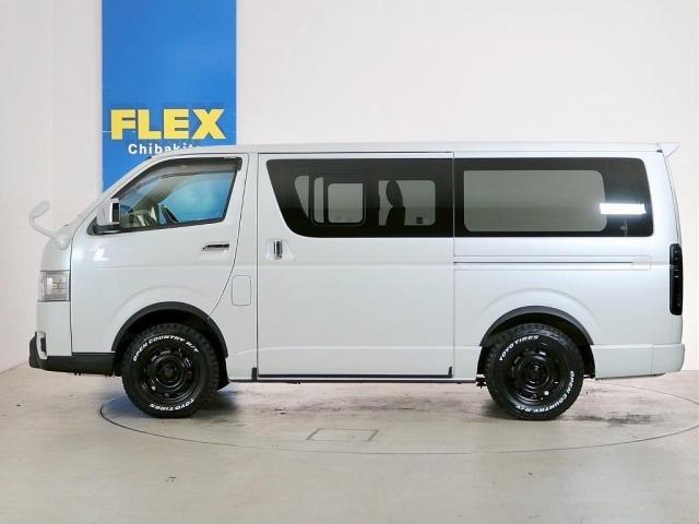 ハイエースバン スーパーGL ダークプライムII 5人乗り4ナンバー登録 ディーゼルターボ4WD 寒冷地仕様 16インチアルミホイール LEDテールランプ ドライブレコーダー デジタルインナーミラー ベッドキット ダークプライムII(6枚目)