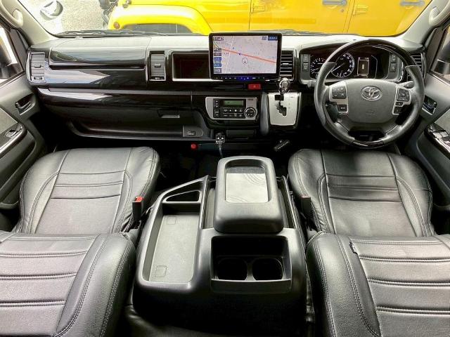 ハイエースワゴン GL ロング ファインテックツアラー 10人乗り3ナンバー登録 ガソリン2WD ファインテックツアラー ローダウン 17インチAW BIG-Xナビ 後席モニター 前後ドライブレコーダー キャプテンシート4脚(2枚目)