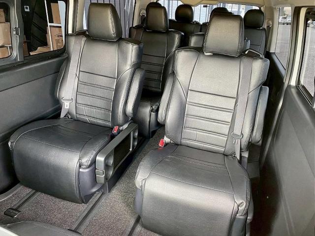 ハイエースワゴン GL ロング ファインテックツアラー 10人乗り3ナンバー登録 ガソリン2WD ファインテックツアラー ローダウン 17インチAW BIG-Xナビ 後席モニター 前後ドライブレコーダー キャプテンシート4脚(3枚目)