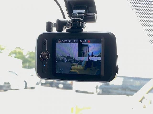 ハイエースワゴン GL ロング ファインテックツアラー 10人乗り3ナンバー登録 ガソリン2WD ファインテックツアラー ローダウン 17インチAW BIG-Xナビ 後席モニター 前後ドライブレコーダー キャプテンシート4脚(14枚目)