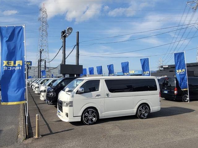 ハイエースワゴン GL 10人乗り3ナンバー登録 ガソリン4WD スタンダードPKG 17インチアルミホイール メモリーナビ 後席モニター ETC パワースライドドア カーゴマット 黒革調シートカバー(29枚目)