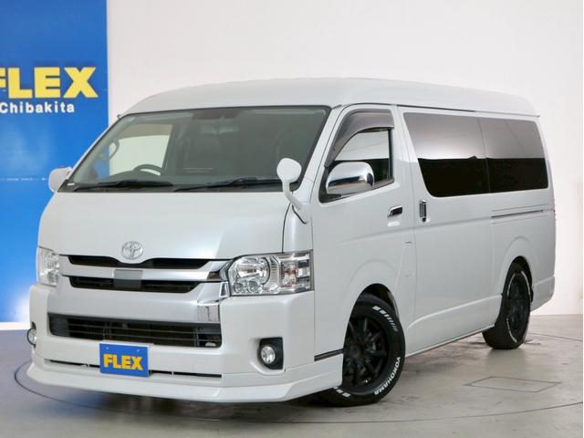 ハイエースワゴン ＧＬ　１０人乗り３ナンバー登録　ガソリン２ＷＤ　ローダウン　フロントスポイラー　１７インチアルミホイール　ベッドキット　床張り施工　９インチフローティングナビ　後席モニター　ＥＴＣ２．０（26枚目）