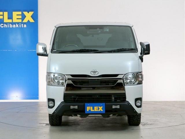 ハイエースバン スーパーGL ダークプライムII 5人乗り4ナンバー登録 ディーゼルターボ4WD 寒冷地仕様 16インチアルミホイール トヨタ純正メモリーナビ 前後ドライブレコーダー パノラミックビューモニター ETC2.0(8枚目)