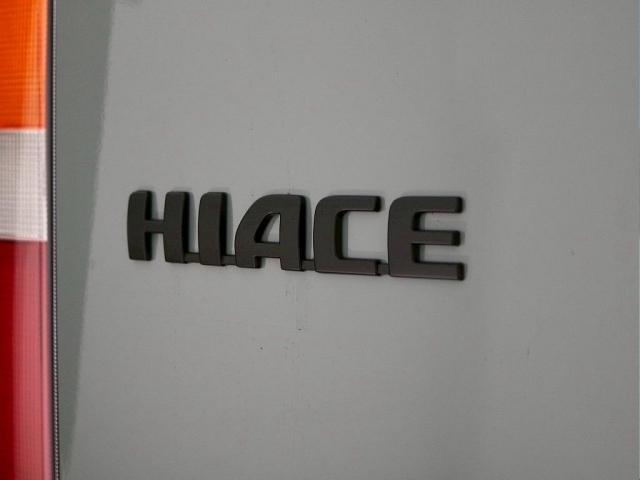 ハイエースバン ロングスーパーGL 5人乗り4ナンバー登録 ガソリン2WD アースカラーPKG 丸目フェイスチェンジ LEDテールランプ 16インチアルミホイール BIG-X11インチナビ ETC 両側パワースライドドア(20枚目)