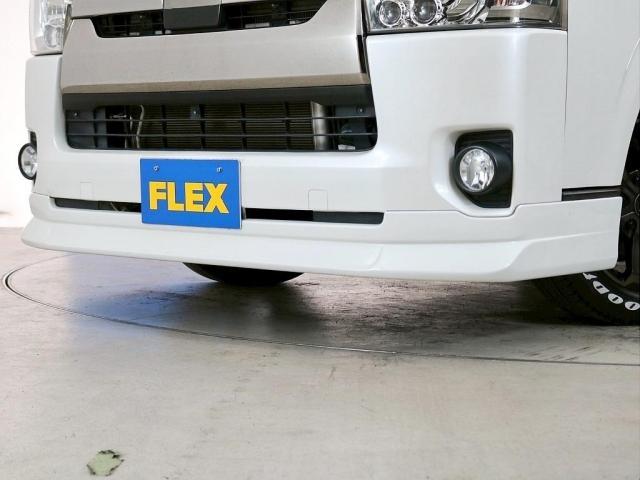 ハイエースバン スーパーGL ダークプライムII 5人乗り4ナンバー登録 ディーゼルターボ2WD FLEX内装アレンジVer4 50mmローダウン 17インチアルミホイール ナビ 後席モニター ベッドキット 床張り施工 両側パワースライドドア(15枚目)