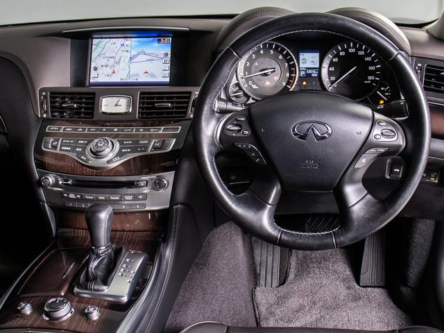 370VIP 禁煙車 黒本革シート エアシート シートヒーター レーダークルーズコントロール アラウンドビューモニター シートメモリー 全席パワーシート LEDライト Bluetoothオーディオ ETC(14枚目)