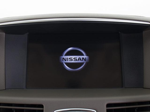 フーガハイブリッド 本革パッケージ　（禁煙車）（ＢＯＳＥサウンドスピーカー）（インテリジェントクルーズ）（エマージェンシーブレーキ）（ベージュ本革）（助手席オットマン）（シートヒーター）（エアシート）（ＨＤＤマルチナビ）（バックカメラ）（29枚目）