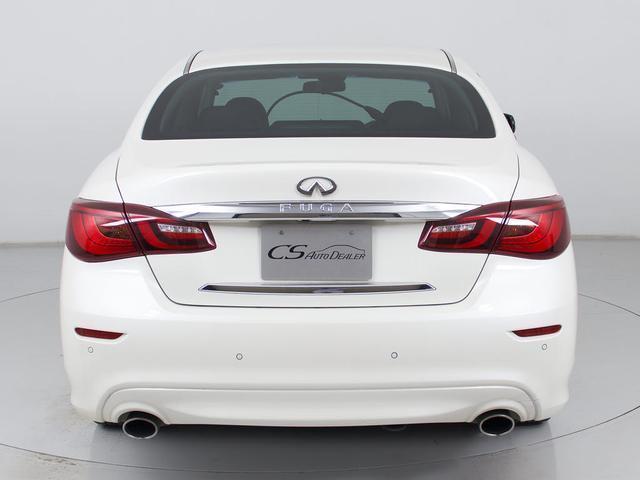 フーガハイブリッド ＶＩＰ　（禁煙車）（後期型）（アラウンドビュー）（障害物センサー）（インテリジェントクルーズ）（エマージェンシーブレーキ）（黒本革）（後席コントロールパネル）（オットマン）（ＬＥＤヘッドライト）（ＨＤＤナビ）（14枚目）