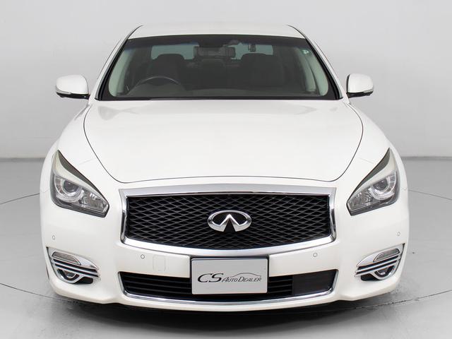 フーガハイブリッド ＶＩＰ　（禁煙車）（後期型）（ＴＥＩＮ車高調）（アラウンドビュー）（インテリジェントクルーズ）（エマージェンシーブレーキ）（クリアランスソナー）（黒本革）（助手席オットマン）（後席コントロールパネル）（13枚目）