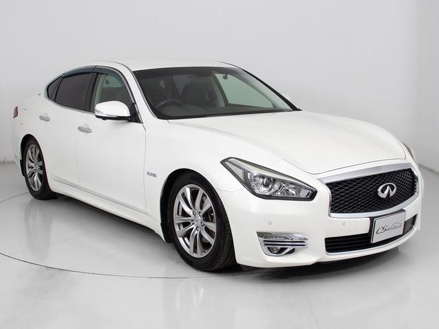 フーガハイブリッド ＶＩＰ　（禁煙車）（後期型）（ＴＥＩＮ車高調）（アラウンドビュー）（インテリジェントクルーズ）（エマージェンシーブレーキ）（クリアランスソナー）（黒本革）（助手席オットマン）（後席コントロールパネル）（20枚目）