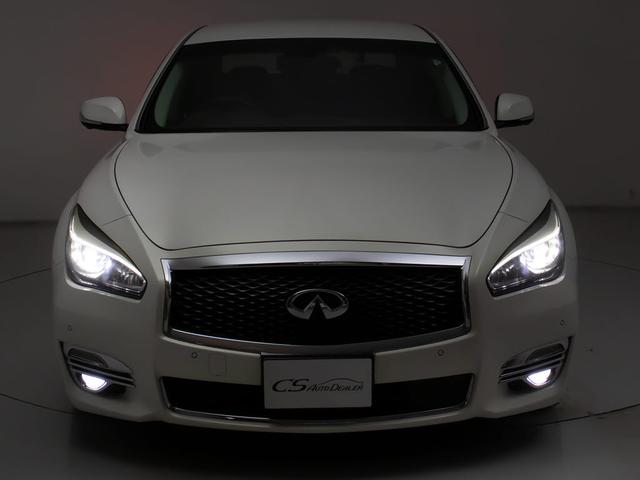フーガハイブリッド ＶＩＰ　（禁煙車）（後期型）（ＴＥＩＮ車高調）（アラウンドビュー）（インテリジェントクルーズ）（エマージェンシーブレーキ）（クリアランスソナー）（黒本革）（助手席オットマン）（後席コントロールパネル）（21枚目）