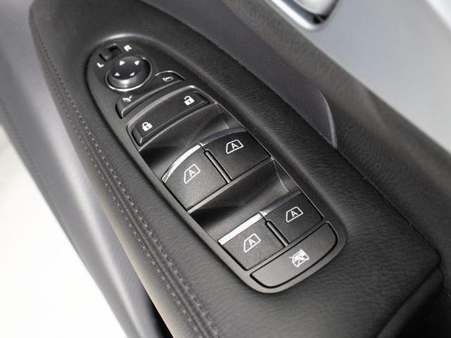 フーガ ２５０ＧＴ　（禁煙車）（整備点検記録簿６枚）（後期型）（アラウンドビュー）（インテリジェントクルーズ）（エマージェンシーブレーキ）（クリアランスソナー）（ブラックハーフレザー）（助手席オットマン）（ＨＤＤナビ）（38枚目）