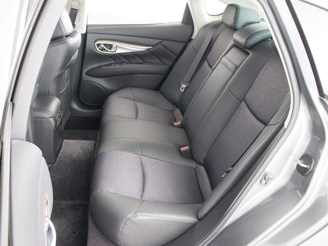 フーガ ２５０ＧＴ　（禁煙車）（後期型）（点検整備記録簿６枚）（アラウンドビュー）（インテリジェントクルーズ）（エマージェンシーブレーキ）（クリアランスソナー）（ブラックハーフレザー）（オットマン）（ＬＥＤヘッドライト）（28枚目）