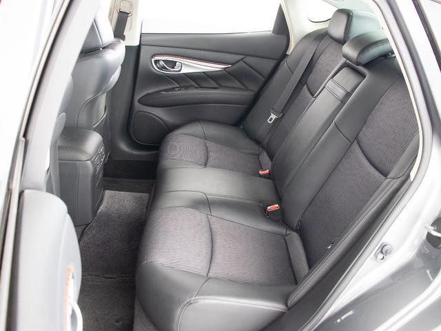 フーガハイブリッド ベースグレード　（禁煙車）（後期型）（記録簿１０枚）（アラウンドビュー）（インテリジェントクルーズ）（エマージェンシーブレーキ）（クリソナ）（ブラックハーフレザー）（助手席オットマン）（ＬＥＤライト）（ＨＤＤナビ）（31枚目）