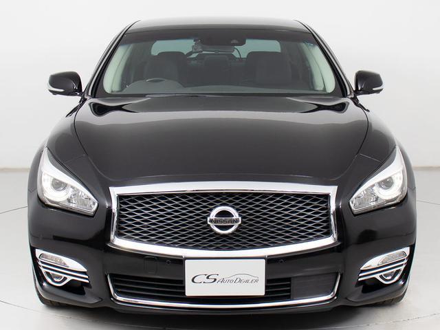 フーガハイブリッド ＶＩＰ　（禁煙車）（後期型）（アラウンドビュー）（１８インチＡＷ）（インテリジェントクルーズ）（エマージェンシーブレーキ）（障害物センサー）（黒本革）（冷暖房シート）（後席コントロールパネル）（オットマン）（12枚目）