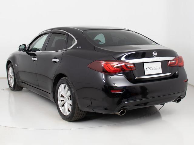 フーガハイブリッド ＶＩＰ　（禁煙車）（後期型）（アラウンドビュー）（１８インチＡＷ）（インテリジェントクルーズ）（エマージェンシーブレーキ）（障害物センサー）（黒本革）（冷暖房シート）（後席コントロールパネル）（オットマン）（15枚目）