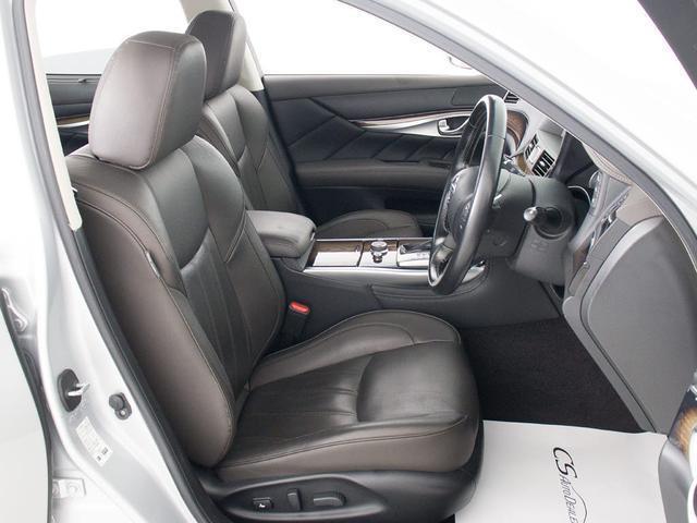 シーマ ハイブリッド VIP (禁煙車)(サンルーフ)(インテリジェントクルーズ)(エマージェンシーブレーキ)(黒本革)(オットマン)(後席コントロールパネル)(シートヒーター)(エアシート)(HDDナビ)(Bluetooth)(26枚目)