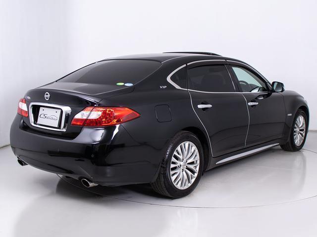 シーマ ハイブリッド VIP G (禁煙車)(ワンオーナー)(後期型)(BOSEサウンド)(リアエンター)(エマージェンシーブレーキ)(インテリジェントクルーズ)(アラウンドビュー)(黒本革)(オットマン)(クリアランスソナー)(17枚目)