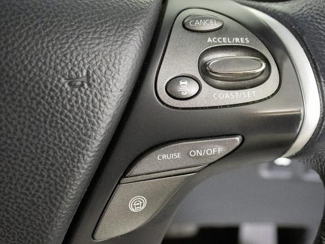 NISSAN FUGA HYBRID BASE GRADE