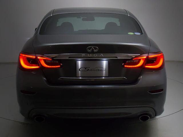 NISSAN FUGA HYBRID BASE GRADE