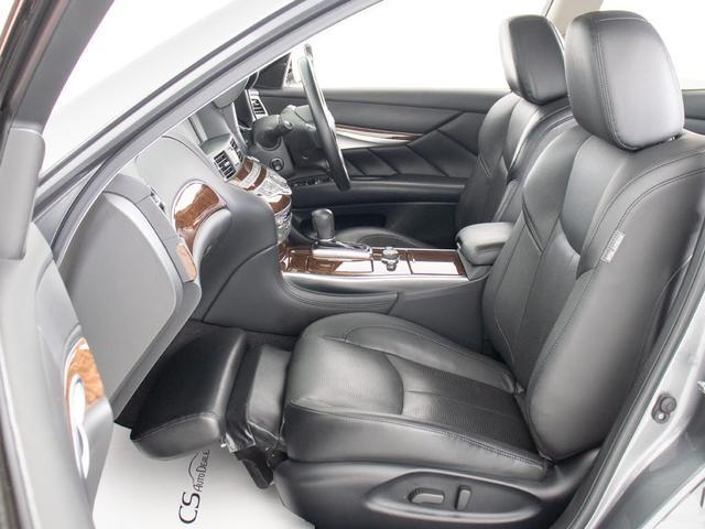 NISSAN FUGA HYBRID BASE GRADE