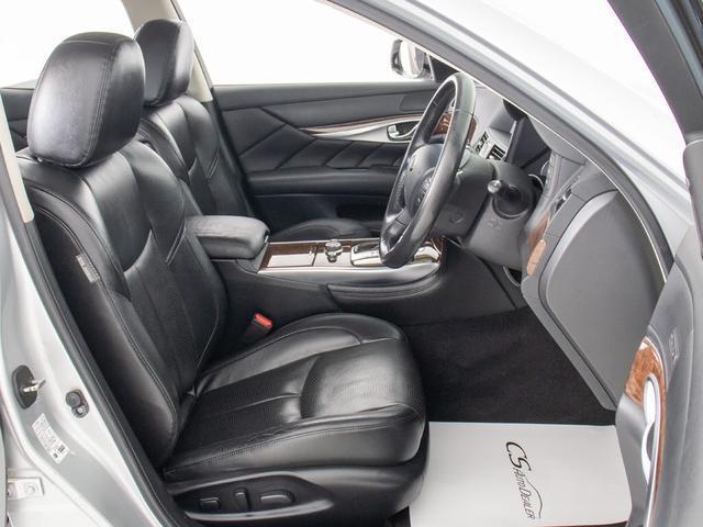 NISSAN FUGA HYBRID BASE GRADE