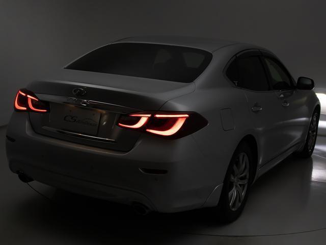 フーガ ２５０ＧＴ　（禁煙車）（後期型）（アラウンドビュー）（インテリジェントクルーズ）（エマージェンシーブレーキ）（クリアランスソナー）（オットマン）（ＬＥＤヘッドライト）（ハーフレザー）（ＨＤＤナビ）（フルセグＴＶ）（21枚目）