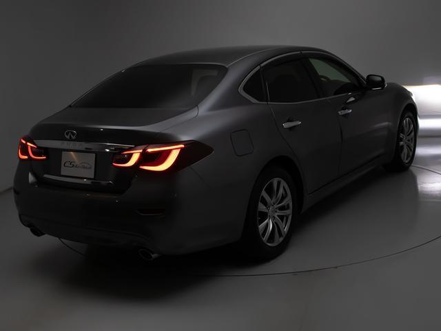 フーガ 250GT (禁煙車)(後期型)(アラウンドビュー)(インテリジェントクルーズ)(エマージェンシーブレーキ)(クリアランスソナー)(ブラックハーフレザー)(助手席オットマン)(LEDヘッドライト)(HDD)(20枚目)