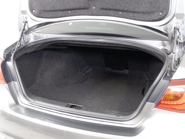 フーガ 250GT (禁煙車)(後期型)(アラウンドビュー)(インテリジェントクルーズ)(エマージェンシーブレーキ)(クリアランスソナー)(ブラックハーフレザー)(助手席オットマン)(LEDヘッドライト)(HDD)(21枚目)