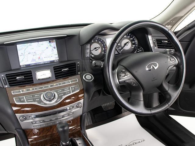 フーガ 250GT (禁煙車)(後期型)(アラウンドビュー)(インテリジェントクルーズ)(エマージェンシーブレーキ)(クリアランスソナー)(LEDヘッドライト)(HDDマルチナビ)(バックモニター)(Bluetooth)(16枚目)