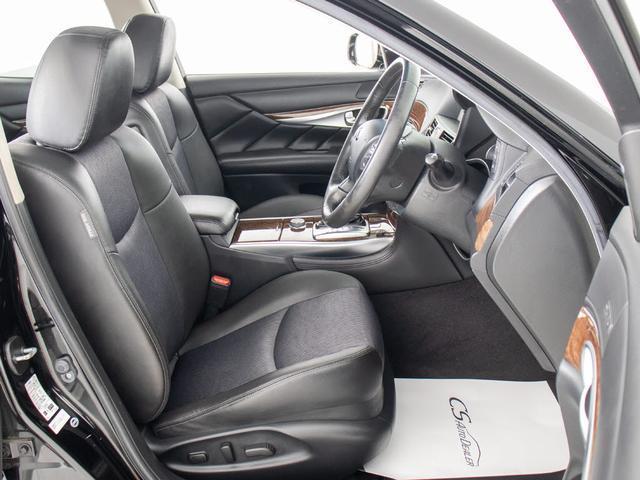 フーガ ２５０ＧＴ　（禁煙車）（後期型）（サンルーフ）（車高調）（アラウンドビュー）（インテリジェントクルーズ）（エマージェンシーブレーキ）（クリアランスソナー）（ハーフレザー）（助手席オットマン）（ＨＤＤマルチナビ）（25枚目）