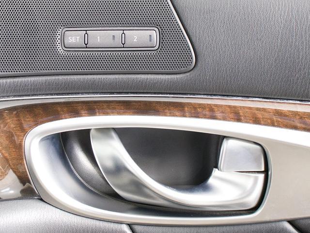 フーガ ３７０ＧＴ　タイプＳ　（２０インチアルミホイール）（純正エアロバンパー）（黒本革）（助手席オットマン）（シートヒーター）（エアシート）（ＨＤＤマルチナビ）（Ｂｌｕｅｔｏｏｔｈオーディオ）（バックモニター）（フルセグＴＶ）（9枚目）