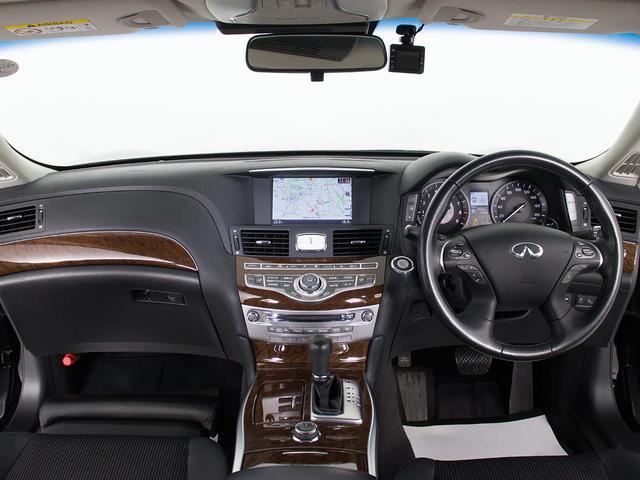 フーガ ２５０ＧＴ　（禁煙車）（後期型）（アラウンドビュー）（インテリジェントクルーズ）（エマージェンシーブレーキ）（クリアランスソナー）（ＬＥＤヘッドライト）（ＨＤＤマルチナビ）（バックモニター）（Ｂｌｕｅｔｏｏｔｈ）（24枚目）