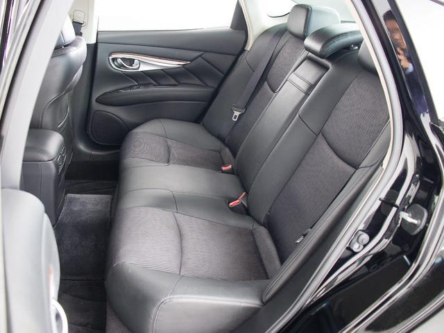 フーガ ２５０ＧＴ　（禁煙車）（後期型）（アラウンドビュー）（インテリジェントクルーズ）（エマージェンシーブレーキ）（クリアランスソナー）（ＬＥＤヘッドライト）（ＨＤＤマルチナビ）（バックモニター）（Ｂｌｕｅｔｏｏｔｈ）（28枚目）