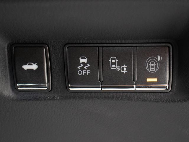 フーガ ２５０ＧＴ　（禁煙車）（後期型）（アラウンドビュー）（インテリジェントクルーズ）（エマージェンシーブレーキ）（クリアランスソナー）（ＬＥＤヘッドライト）（ＨＤＤマルチナビ）（バックモニター）（Ｂｌｕｅｔｏｏｔｈ）（33枚目）