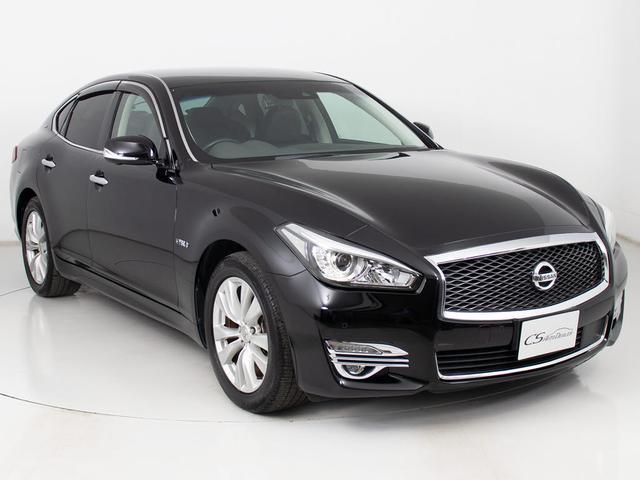 フーガハイブリッド ＶＩＰ　（禁煙車）（後期型）（アラウンドビュー）（１８インチＡＷ）（インテリジェントクルーズ）（エマージェンシーブレーキ）（障害物センサー）（黒本革）（冷暖房シート）（後席コントロールパネル）（オットマン）（20枚目）